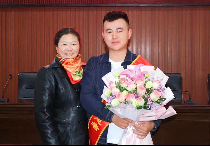 孫天賜，好樣的！